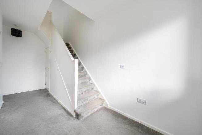 3 bed Semi-Detached for sale Image 10