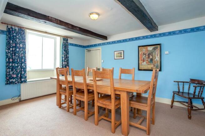 Dining Room 1.jpg