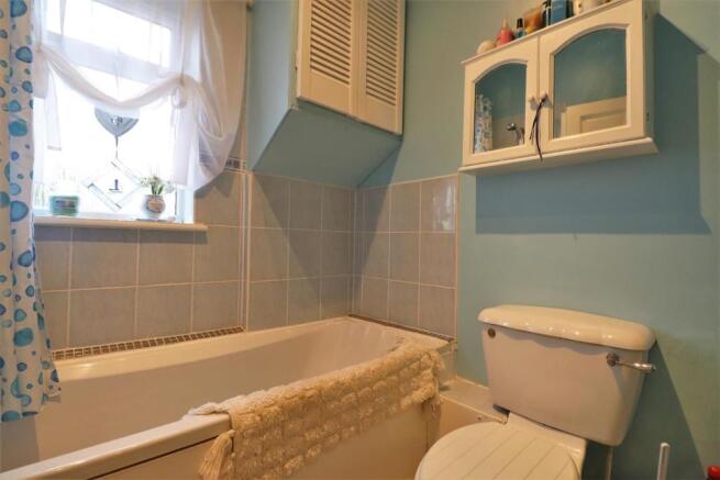 Bathroom.JPG