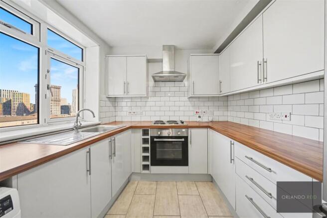 Flat 35, Kemp Court SW8 2BJ-11.jpg