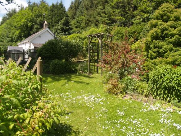 GARDEN AREA