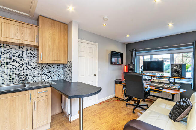 Annexe Kitchen/Lo...