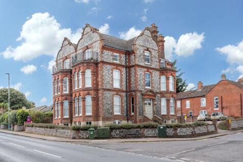 St. Marys Road, St. Marys House, NR27