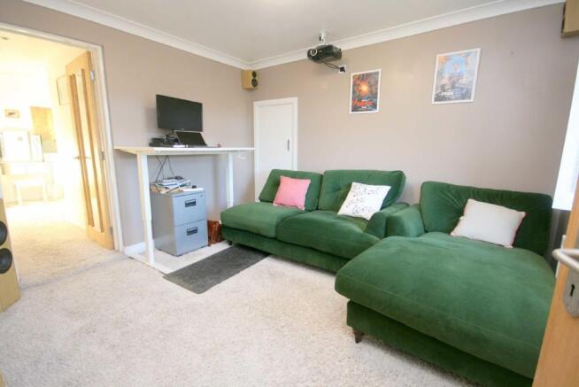 SITTING ROOM