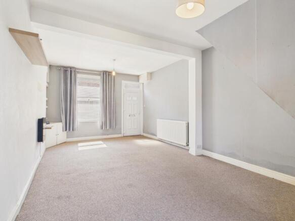 2 bed Terraced for sale Image 8