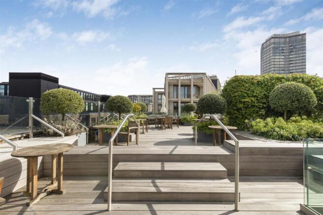 Westminster Gardens - Residents Roof Terrace