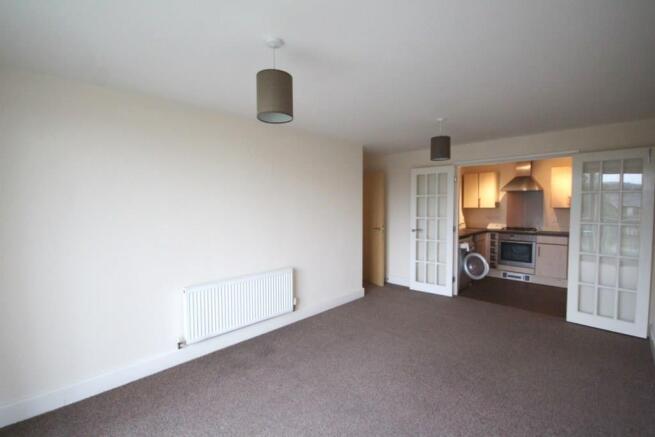 31,40 Lion Court- Li