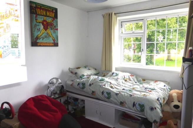 Photo 9