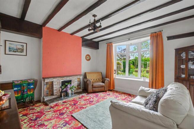 Sitting Room_1.jpeg