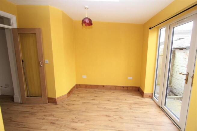 Breakfast Room.jpg