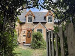 2, Bank Gate Cottages, Arne Road, Wareham BH20 5BH