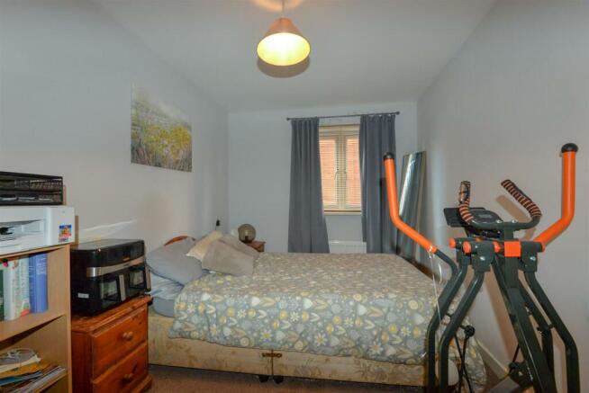 Bedroom2 1.jpg