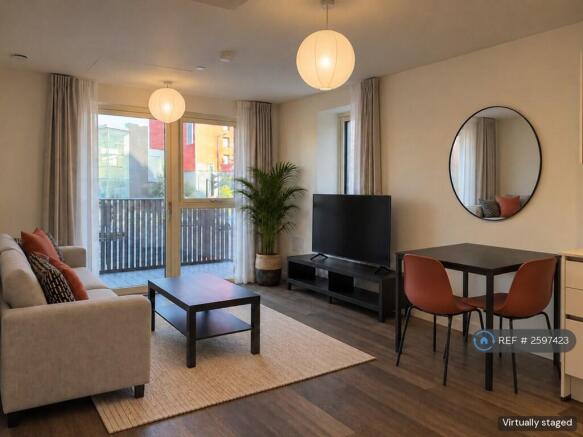 Virtually Staged, Furnished Option £2,050 Pcm