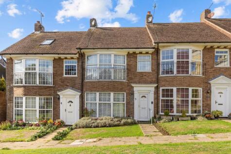Woodview, Shoreham