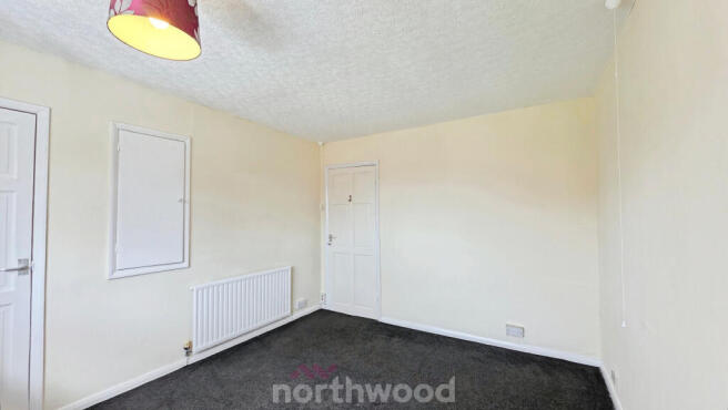 3 bed Semi-Detached for sale Image 8