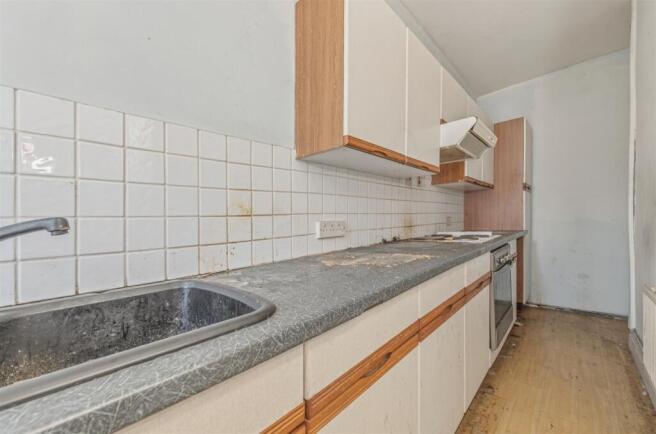 1 bed Terraced for sale Image 6
