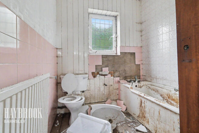 3 bed Detached for sale Image 10