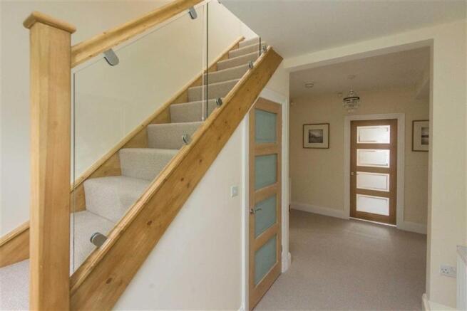 Spacious Inner Hallw