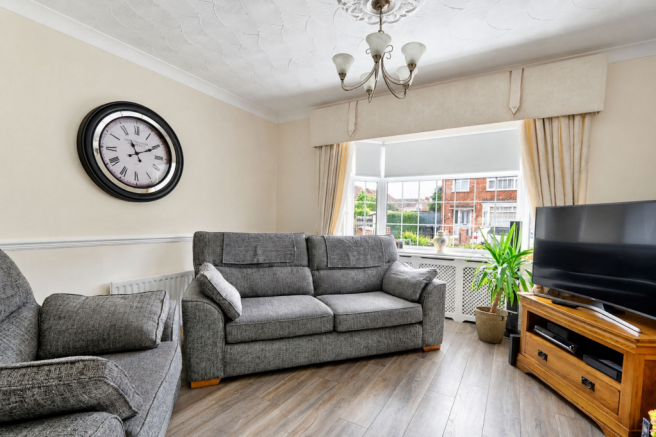 3 bed Semi-Detached for sale Image 7