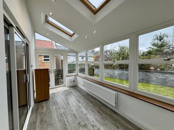 GARDEN ROOM