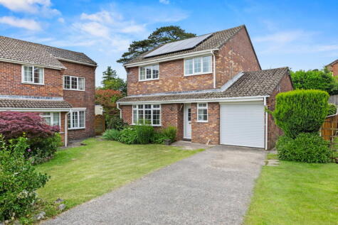 Greenwood Close, Sketty, Swansea, SA2 9AY