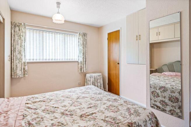 Bedroom 2 (Double)