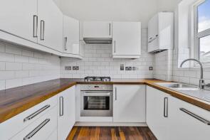 Flat C First Floor, Barons Court House, Baron's Court Road, London W14 9DS