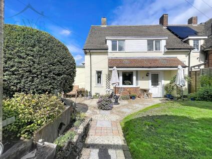 Covey Hall Road, Snodland, ME6