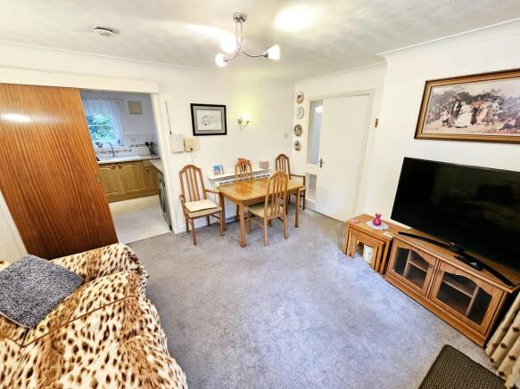 35bc40fa-b27c-4b01-af0e-fdacde1b292a