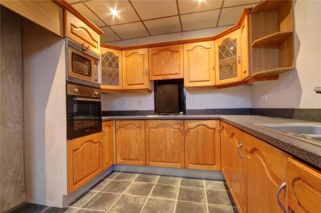 Kitchen Pic 1