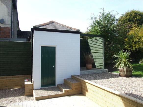 Utility Room/ Wc