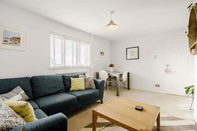 8491446-interior04-800.jpg