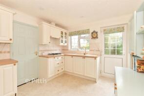 2, The Orchard, Brighstone PO30 4QU