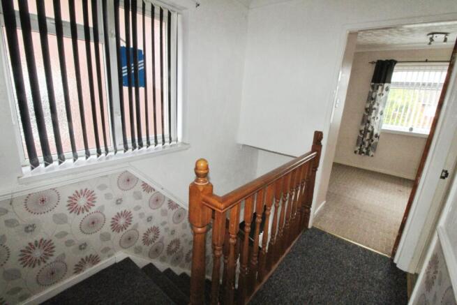 3 bed Semi-Detached for sale Image 9