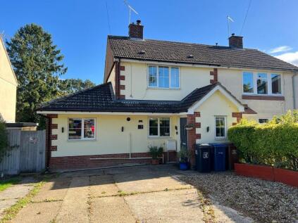 15 Elm Close, Haverhill, Suffolk CB9 9HY