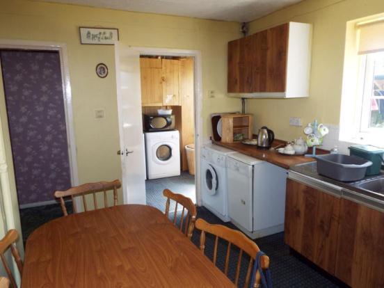 Kitchen/Breakfast Rm