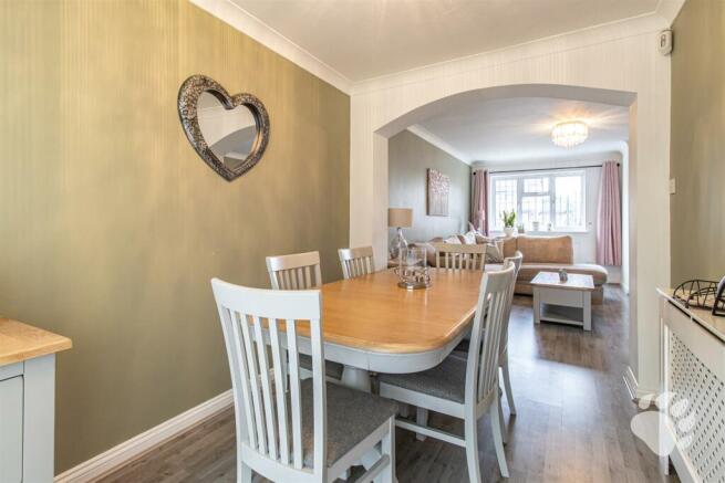 Lounge/Diner