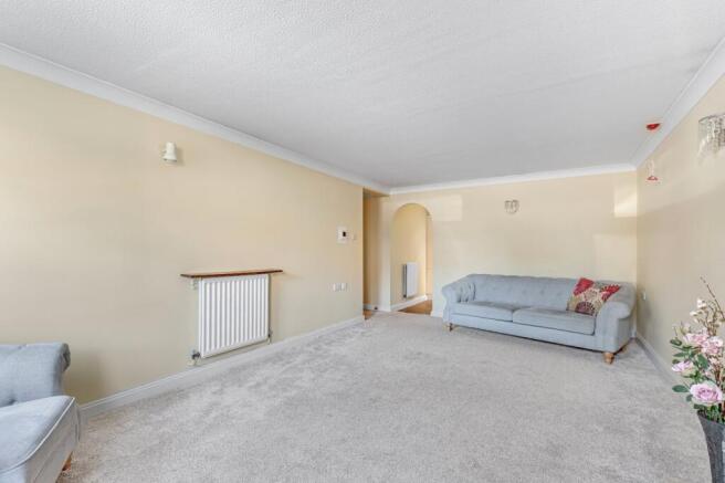 2 bed Retirement Property for sale Image 5