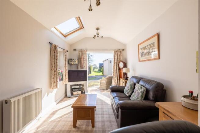3 bed Cottage for sale Image 9
