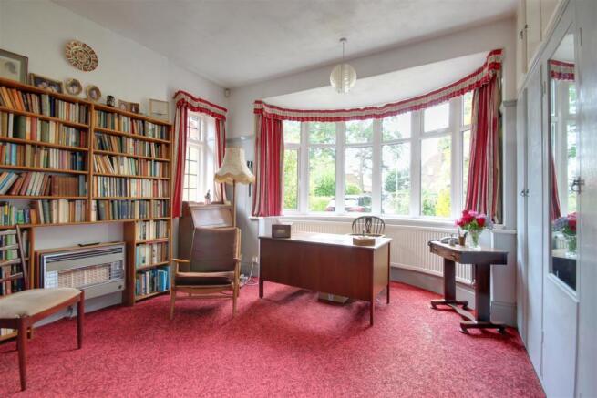 Bedroom 5/Dining Room