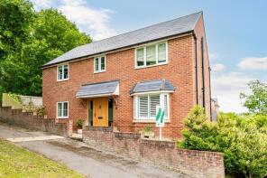 6, Haybrook Rise, Pewsey SN9 5FF