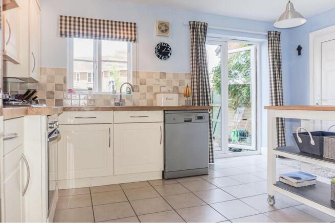 Kitchen/Breakfast