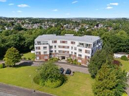 Penthouse 6, Sandringham Court, Glasgow G77 5DT