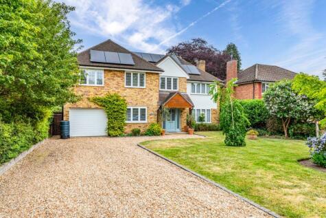 Hacketts Lane, Pyrford, Surrey, GU22