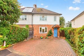 56, Masefield Road, Harpenden AL5 4JR