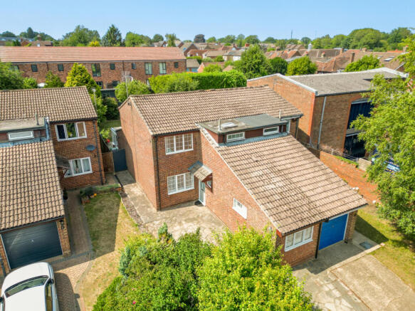 Ryder Close Bovingdon