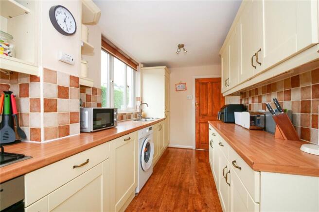 3 bed Semi-Detached for sale Image 9