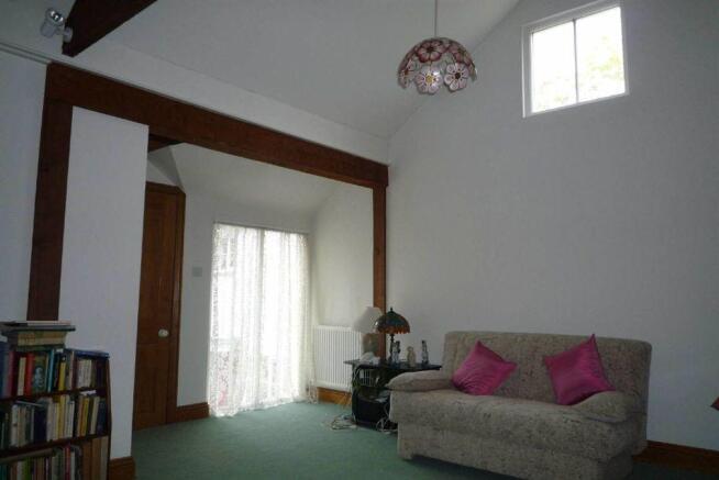 Photo 4
