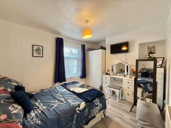 2 bed Terraced for sale Image 9