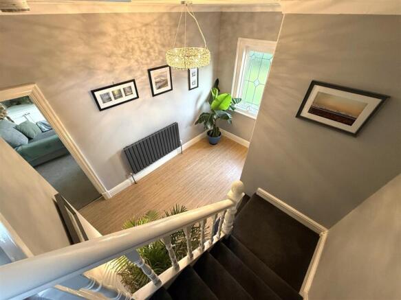 Hallway 2.JPG